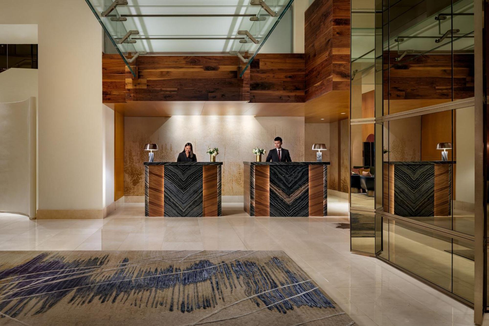 Hotel The Ritz-Carlton, Toronto Exterior foto